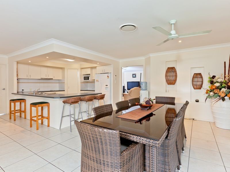 10 Caswell Court, Redland Bay QLD 4165