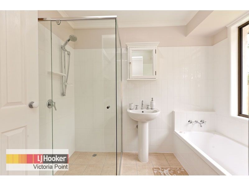 17 Thompson Street, Victoria Point QLD 4165