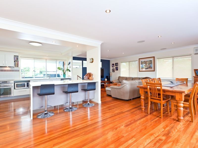 15 Thompson Street, Victoria Point QLD 4165