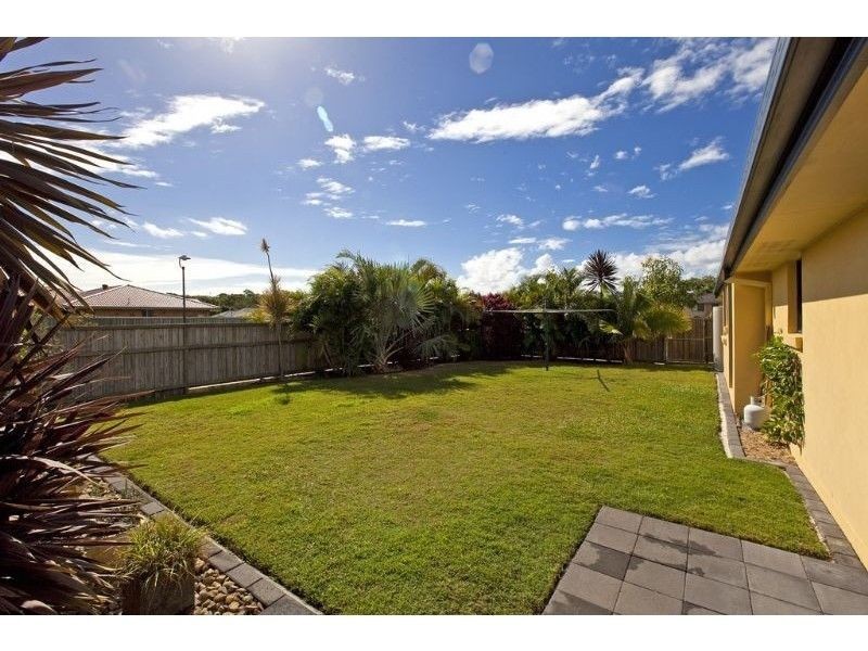 12 Glenbrook Avenue, Victoria Point QLD 4165