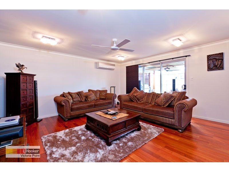4 Lois Place, Redland Bay QLD 4165