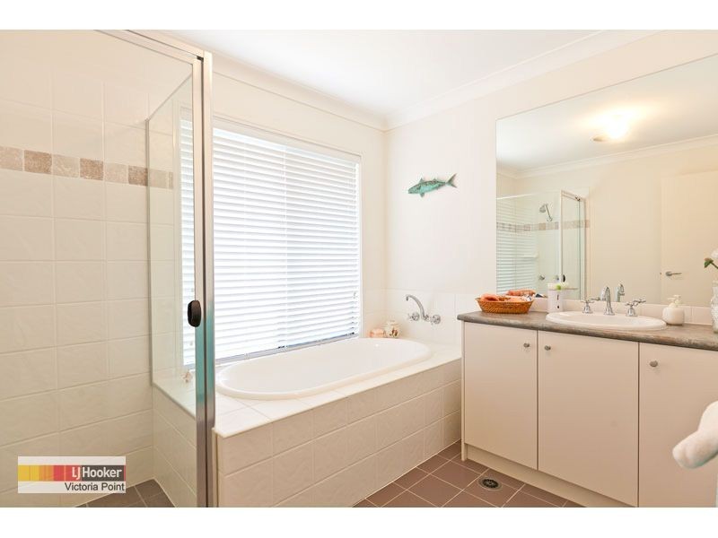 16 Conley Avenue, Thornlands QLD 4164