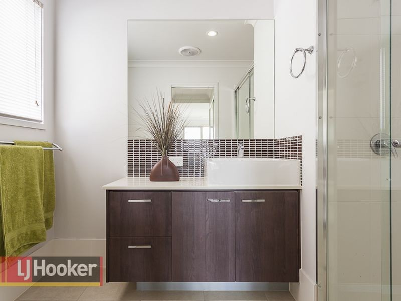 18 Helicia Cct, Mount Cotton QLD 4165