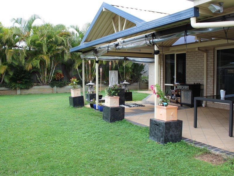 12 Snipe Street, Redland Bay QLD 4165