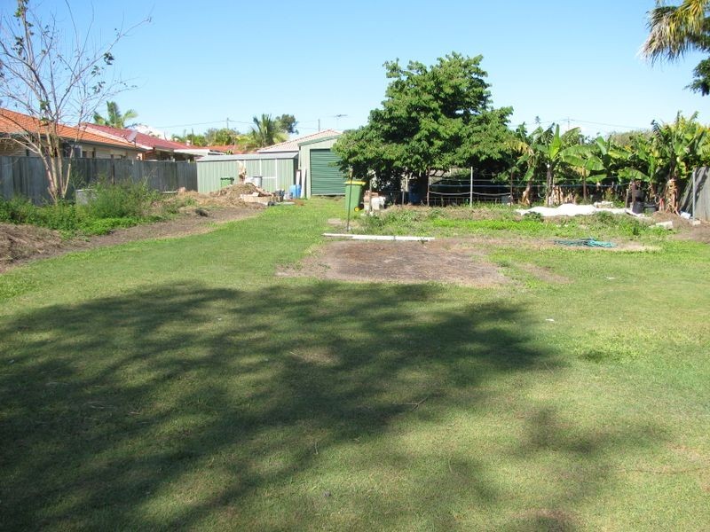 62 Benfer Road, Victoria Point QLD 4165