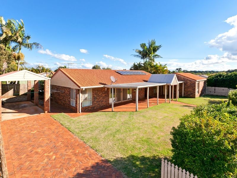 1 Regency Street, Victoria Point QLD 4165
