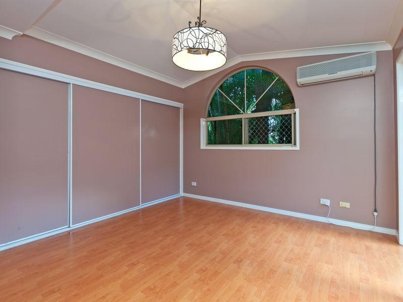 1 Regency Street, Victoria Point QLD 4165