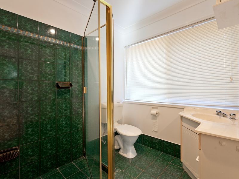 1 Regency Street, Victoria Point QLD 4165
