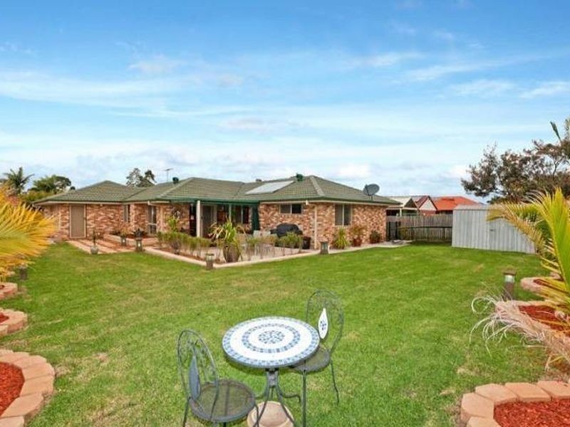 74 School Road, Victoria Point QLD 4165