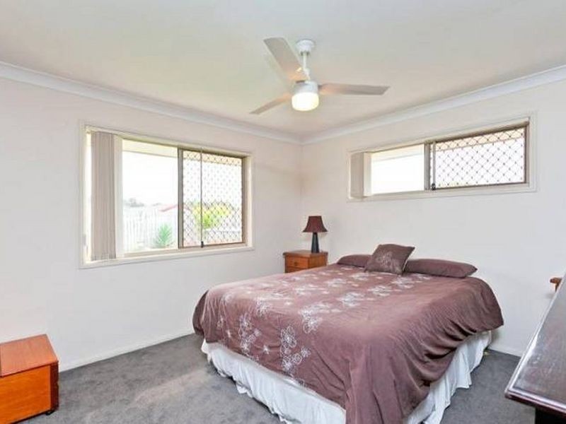 74 School Road, Victoria Point QLD 4165