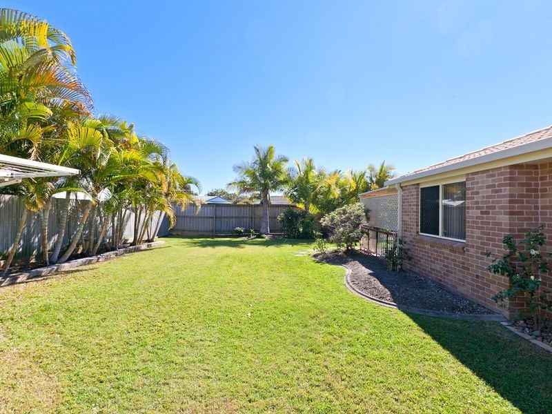 6 Gum Nut Court, Victoria Point QLD 4165