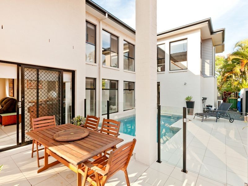 18B Thompson Street, Victoria Point QLD 4165