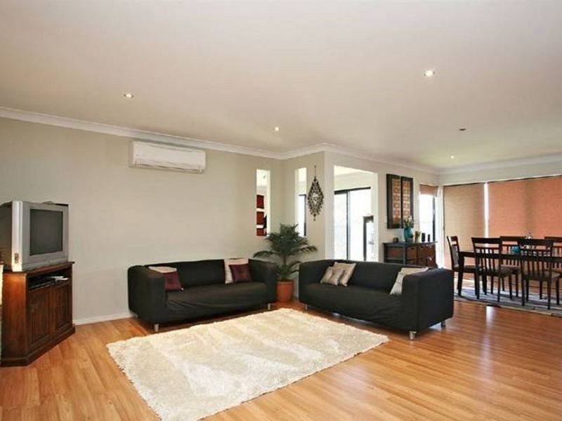 14 Syracuse Street, Redland Bay QLD 4165