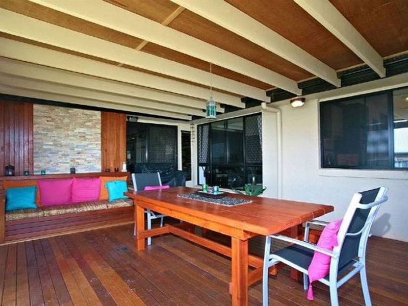 14 Syracuse Street, Redland Bay QLD 4165