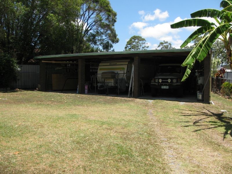 11 Waratah Avenue, Victoria Point QLD 4165