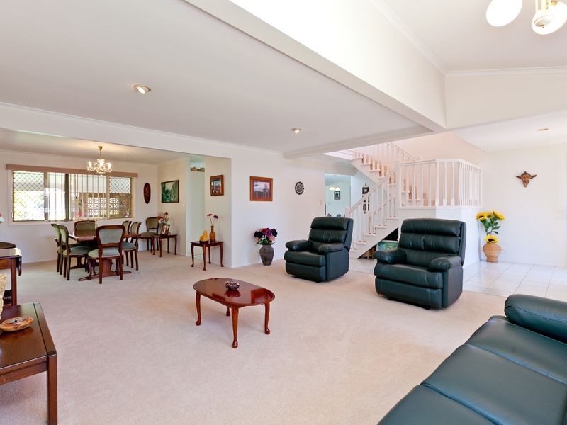 35 Adrian Street, Victoria Point QLD 4165