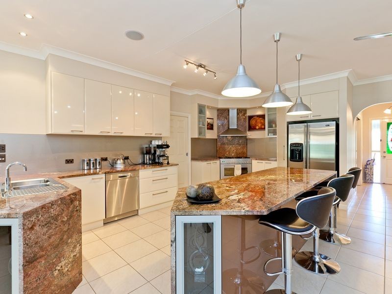 35 Bunker Road, Victoria Point QLD 4165