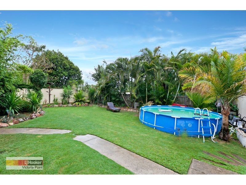 6 Heeler Court, Redland Bay QLD 4165