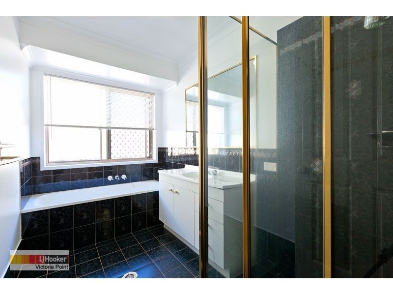 1 Regency Street, Victoria Point QLD 4165