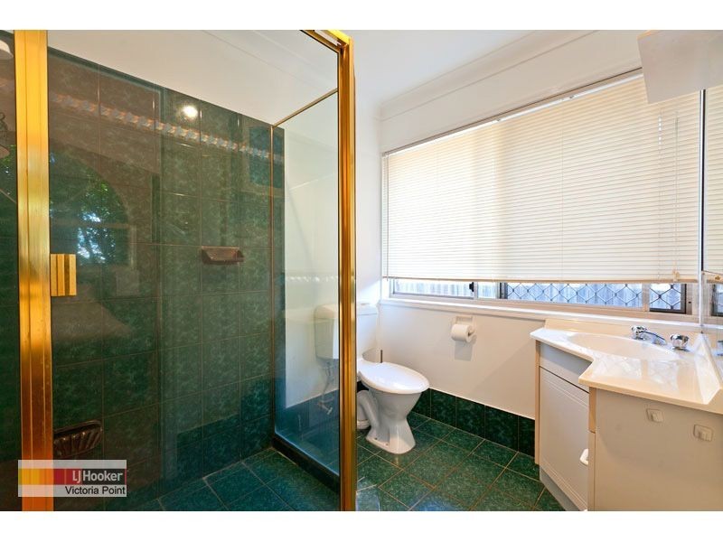 1 Regency Street, Victoria Point QLD 4165