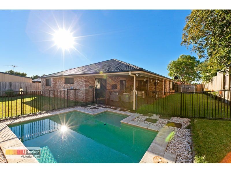 38 Seaholly Crescent, Victoria Point QLD 4165