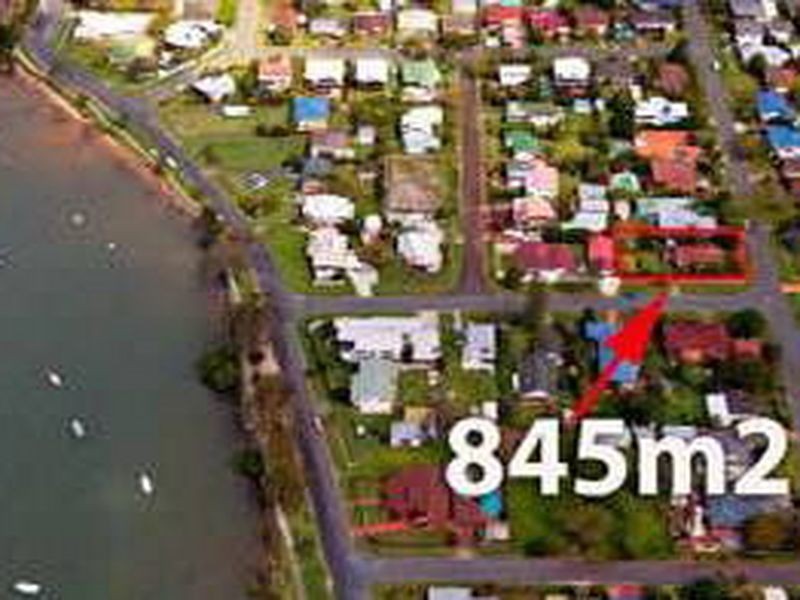 3 Barron St, Victoria Point QLD 4165