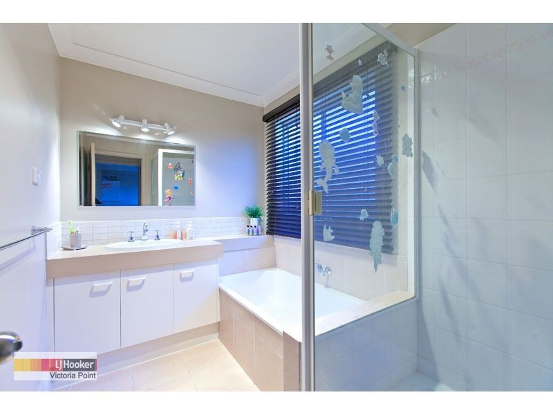 22 Strachan Road, Victoria Point QLD 4165