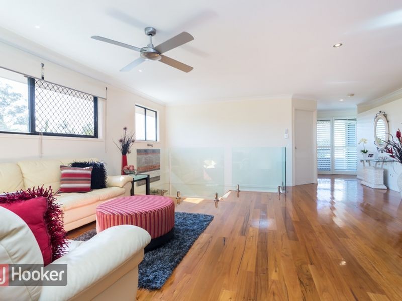 8 Larkspur Street, Redland Bay QLD 4165