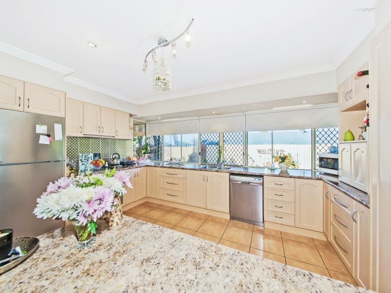 50 Attenborough Circuit, Redland Bay QLD 4165