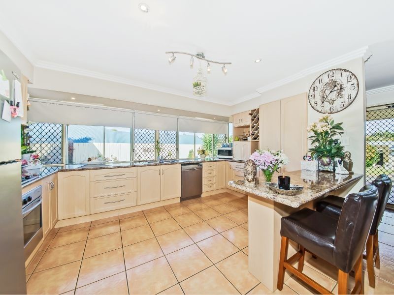 50 Attenborough Circuit, Redland Bay QLD 4165