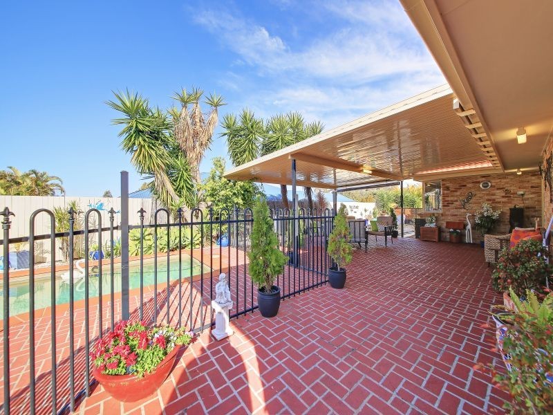 50 Attenborough Circuit, Redland Bay QLD 4165