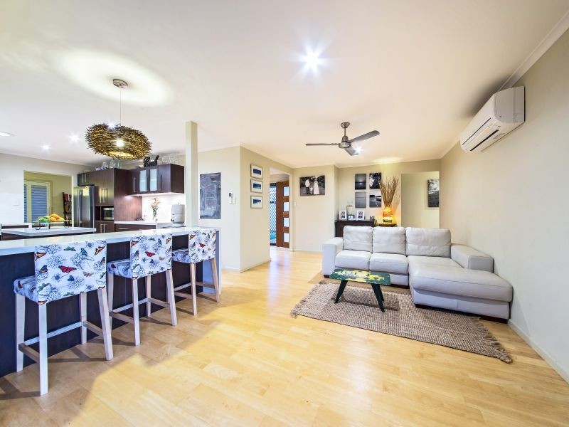 65 Mill Street, Redland Bay QLD 4165