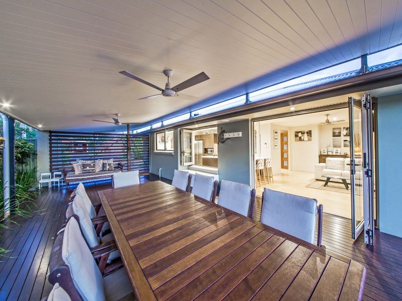 65 Mill Street, Redland Bay QLD 4165