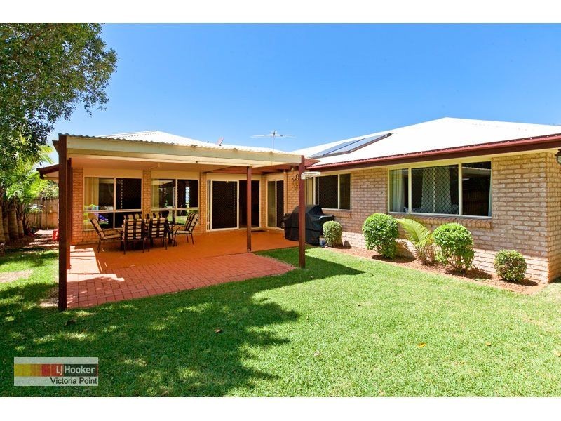 19 Hayman St, Redland Bay QLD 4165