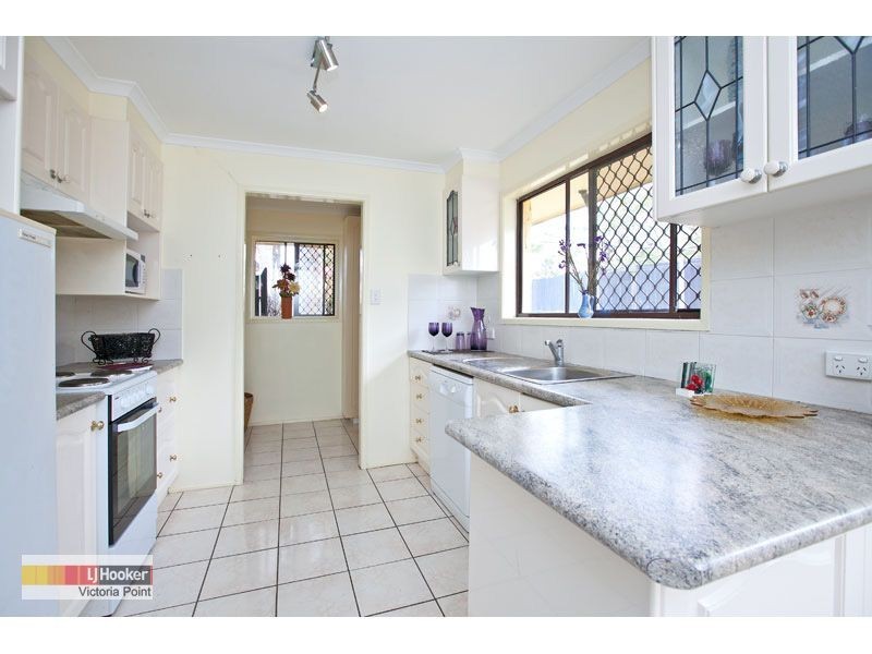 2 Wren Street, Birkdale QLD 4159