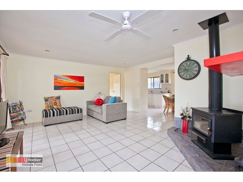 2 Wren Street, Birkdale QLD 4159