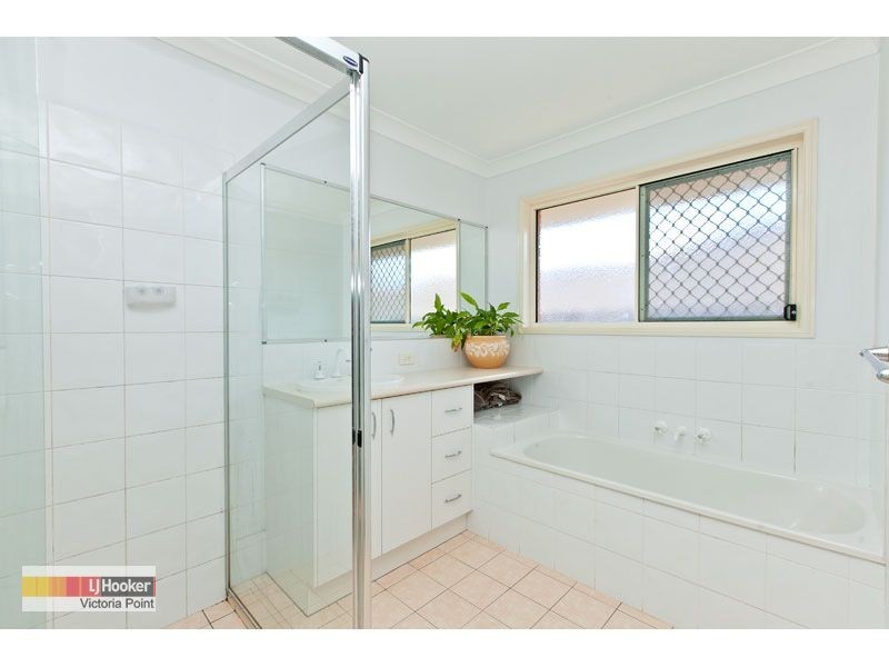 21 Sandy Drive, Victoria Point QLD 4165