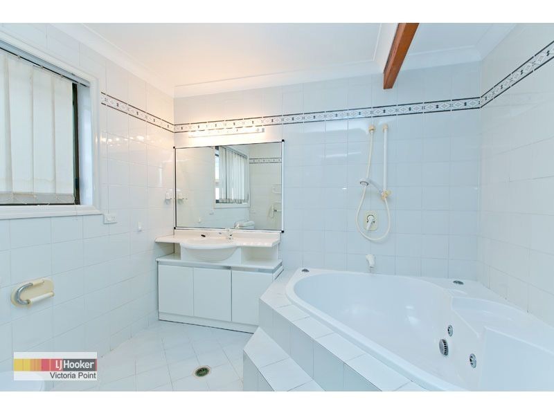 20 Prescoter Drive, Victoria Point QLD 4165
