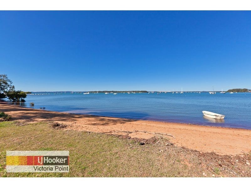 11 Orana Esplanade, Victoria Point QLD 4165