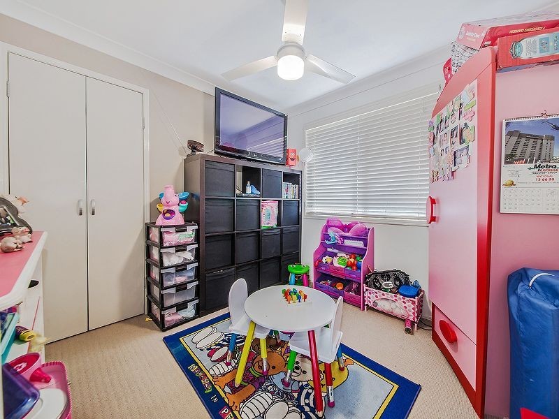 11 Anita Street, Redland Bay QLD 4165