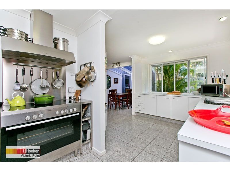 4 Plover Drive, Thornlands QLD 4164