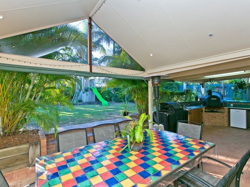 2 Jasmine Court, Victoria Point QLD 4165
