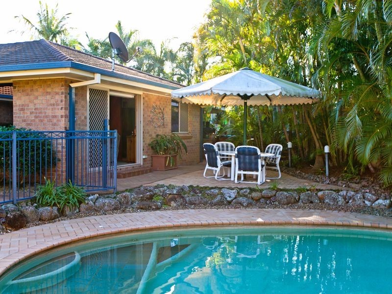 2 Jasmine Court, Victoria Point QLD 4165