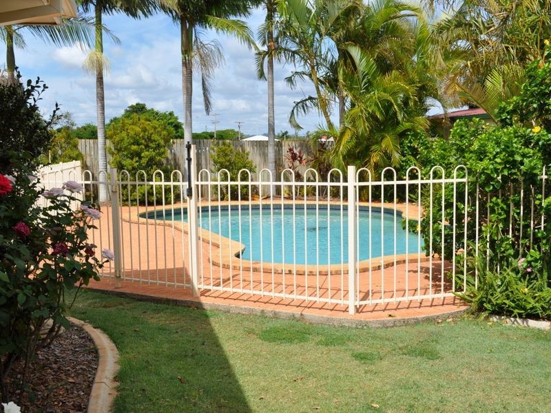 8 Manuela Street, Victoria Point QLD 4165