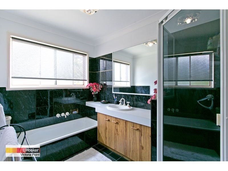 59 Bunker Road, Victoria Point QLD 4165