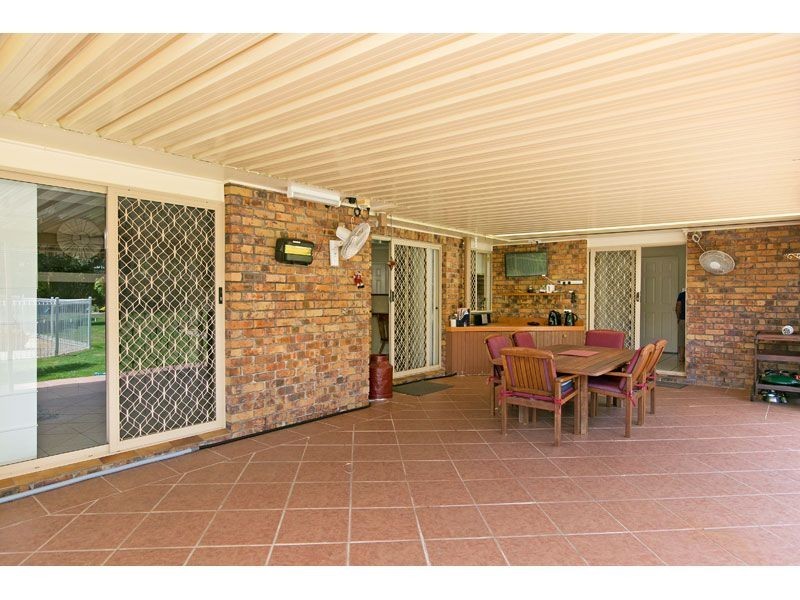 59 Bunker Road, Victoria Point QLD 4165