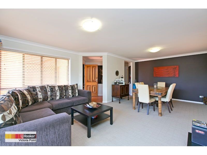 1 Roger Court, Redland Bay QLD 4165