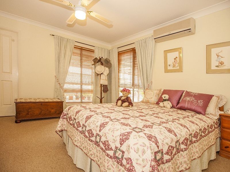 3 Lyn Court, Victoria Point QLD 4165