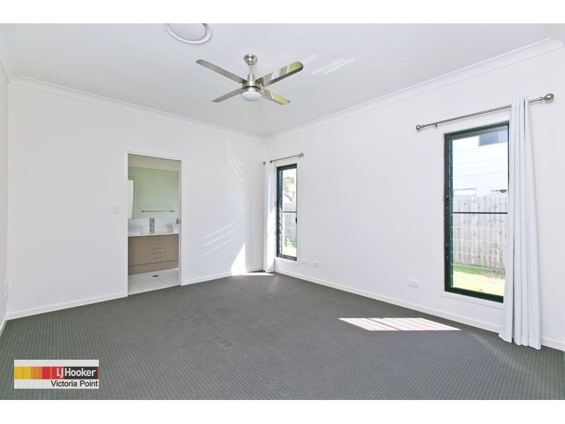 18 Valencia Springs Drive, Redland Bay QLD 4165