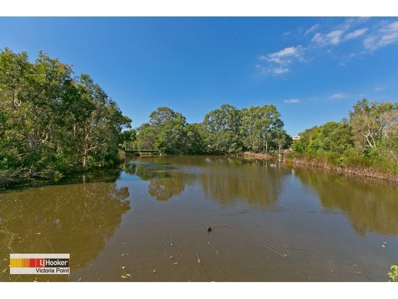 18 Valencia Springs Drive, Redland Bay QLD 4165